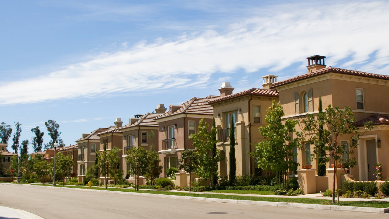 Duarte schools and local area feature
