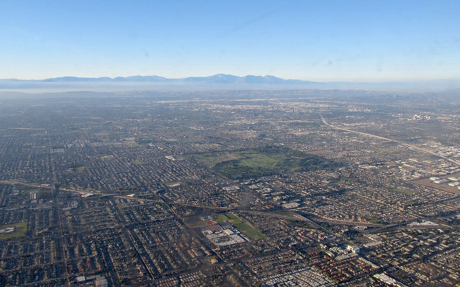 Fountain Valley, California city view